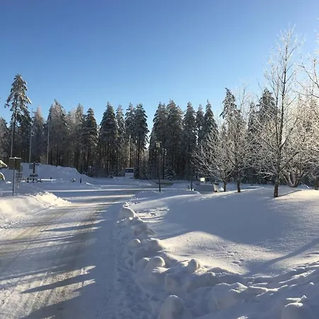 Huoneisto Lomakaksio Vierumäen Golfkentän Vieressä *
